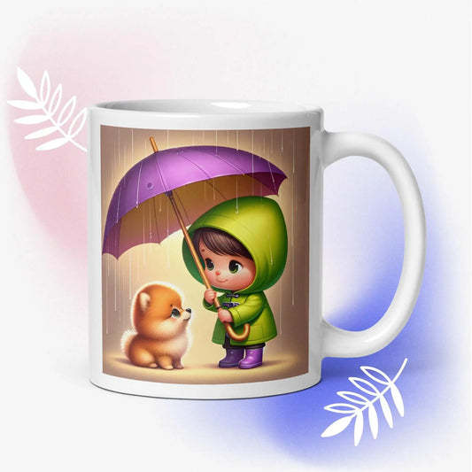 Designer mok met schattige illustratie van kind en Pomeranian onder paarse paraplu, stijlvol gepresenteerd met roze en blauwe decoratie